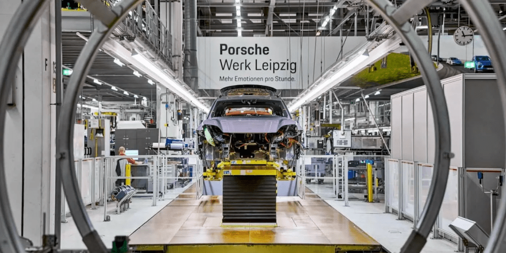 Porsche Macan EV production