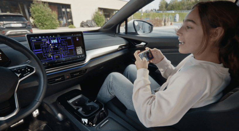 大众携手万代南梦宫与 AirConsole:把 PAC-MAN 带进车内