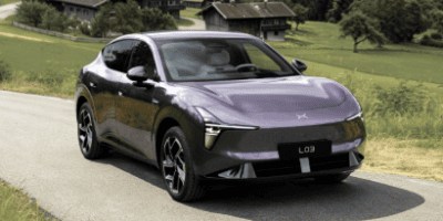 小鹏 L03