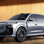 东风岚图泰山 X8