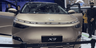 小鹏 X9